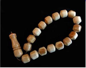 Tasbih traditionnel en perles de baril - Product Image 2