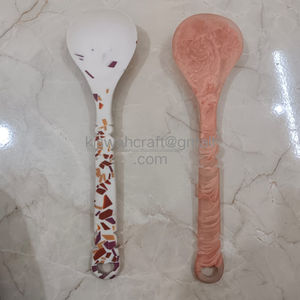 Juego de Utensilios para Ensalada de Resina Fundida de Diseño Americano de Lujo, Ecológico, 2 Servidores de Ensalada Coloridos de Estilo Japonés, Aptos para Lavavajillas - Product Image 1