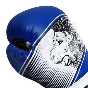 Gants de boxe pour adultes en cuir PU avec fermeture à crochet et boucle Gants d'entraînement respirants à séchage rapide et ignifuges personnalisables - Product Image 3