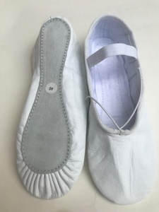Chaussures de danse classique professionnelles pour femmes GAF, très vendues, en cuir véritable souple et élastique, doublure en coton, taille personnalisée - Product Image 1