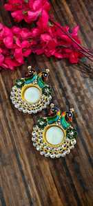 Soportes de luz de té florales hechos a mano multicolor, regalo de San Valentín, Diyas decorativas para decoración del hogar y celebraciones de Diwali - Product Image 5
