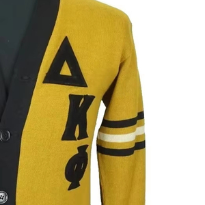 เสื้อคาร์ดิแกนคอวีแบบสั่งทำพิเศษสำหรับชมรมนักศึกษาปี 1908 เสื้อสเวตเตอร์ผู้หญิงสีชมพูเขียว ลายโลโก้ด้านหน้าแบบเชนิลล์ สไตล์กรีก สำหรับฤดูใบไม้ผลิ - Product Image 4