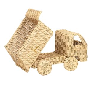 Camion benne en rotin naturel fait main, le plus vendu, pour la décoration de chambre d'enfant, fabriqué au Vietnam - Product Image 1