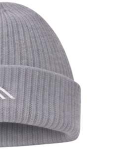 หมวกบีนนี่ถักลายริบสีเทา ปักโลโก้ดาวภูเขาสีขาว อุ่นสบายสำหรับฤดูหนาว ผลิตจากอะคริลิกนุ่ม ผลิตตามสั่ง หมวกสำหรับทุกเพศ - Product Image 2