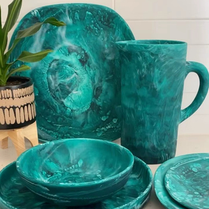Pichet en résine en gros pour fêtes, maison, hôtel, restaurant – Durable, écologique, grande capacité pour eau, café, thé glacé - Product Image 1