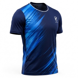 T-shirt en polyester pour homme, col rond, léger et doux, pour usage quotidien, sublimation, matière vierge, haute qualité OEM. - Product Image 3