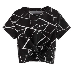 เสื้อครอปท็อปผู้หญิงคุณภาพสูง ดีไซน์ทันสมัย ราคาขายส่ง ผลิตในปากีสถาน - Product Image 1