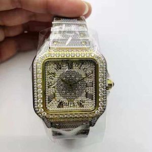 Reloj de Lujo con Diamantes, Analógico de Cuarzo, Caja Plateada con Moissanita, Esfera con Números Romanos, Cristal de Zafiro, Movimiento ETA, Resistente al Agua 10m - Product Image 5