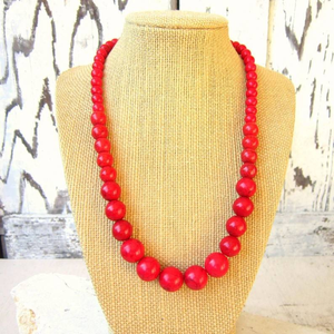 Collar de Resina Grueso y Atrevido con Colores Vibrantes y Patrones Únicos, Perfecto para Destacar - Product Image 3