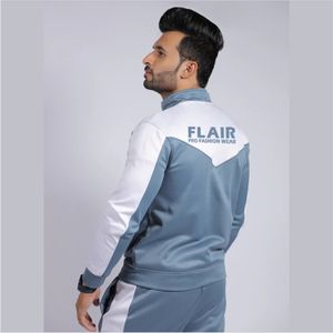 Chándal con eslogan CONTRAS en color azul polvo - Product Image 5