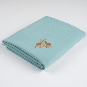 Nouveauté : Tissu en coton naturel teint à la main, uni, pour uniformes et chemises - Product Image 3