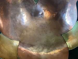 Stylish Leaf Petal Design <b>Metal</b> Bowl Console Table Accent Perfect For Home Decor Living Room And Dining Table Styling From India - Product Image 3