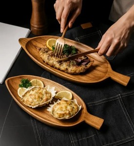 Bandeja de Madera Hecha a Mano Más Vendida para Servir Alimentos, Tabla de Servir de Madera Multiusos Disponible para la Venta - Product Image 6