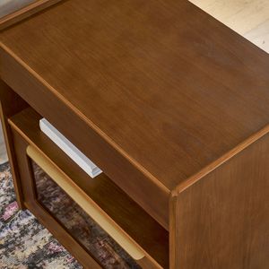 Table de chevet moderne du milieu du siècle à 2 tiroirs avec station de charge et prise, table d'appoint de style farmhouse avec étagère ouverte et plateau en verre, table de chevet du milieu du siècle - Product Image 6