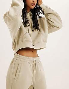 ชุดเซ็ต 2 ชิ้นสำหรับผู้หญิง LTSCNRM เสื้อฮู้ดครอปผ้าฟลีซ เสื้อสเวตเชิ้ต กางเกงจ็อกเกอร์มีกระเป๋า - Product Image 3