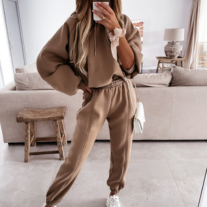 Ensemble de survêtement unisexe gris à capuche, manches longues, couleur unie, vêtement décontracté, matière polaire, coupe régulière, séchage rapide, avec poche - Product Image 1