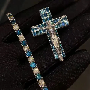 Silver Plated Zinc Alloy Cross Customized Pendant Charm Moissanite Themed Hip Hop Unisex IGI Certified Fashion Jewelry Gift - Product Image 1