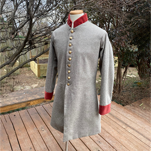 Manteau en laine de style réplique américain, classique et authentique, inspiré des vestes de cérémonie américaines. - Product Image 2