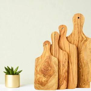 Tabla de Cortar de Madera Maciza de Grado Profesional, Superficie Resistente y Apta para Cuchillos, Multiusos, Esencial para la Preparación de Alimentos en la Cocina - Product Image 2
