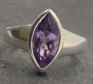 Anillo de Plata de Ley Vintage con Amatista, Anillo Elegante Hecho a Mano con Gema Púrpura, Joyería de Moda para Mujer - Product Image 6