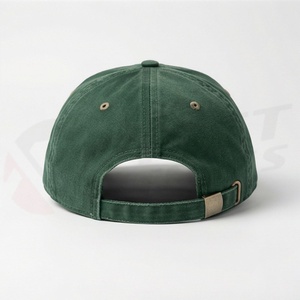 หมวกเบสบอลผ้าฝ้ายสีเขียวเข้มแบบเรียบง่าย สวมใส่สบาย เหมาะสำหรับวิ่ง ออกกำลังกาย หรือใช้ในชีวิตประจำวัน - Product Image 2
