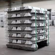 อลูมิเนียมอินโกต์คุณภาพส่งออก A7 ความบริสุทธิ์ 99.7% อลูมิเนียมบริสุทธิ์สำหรับการหล่อและการรีด มีจำหน่ายในปริมาณมาก - Product Image 3