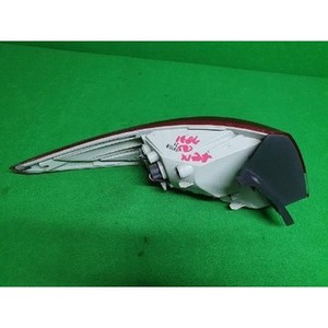 Feu arrière droit extérieur d'occasion OEM pour Tucson 2009-2015 924022S000 - Product Image 5