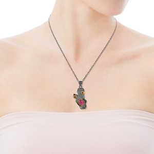 จี้ห้อยคอเงินแท้ 925 ชุบโรเดียมสีดำ ประดับพลอยทับทิมสีม่วงแดงธรรมชาติ ดีไซน์สวยหรู คุณภาพสูง ปี 2026 - Product Image 4