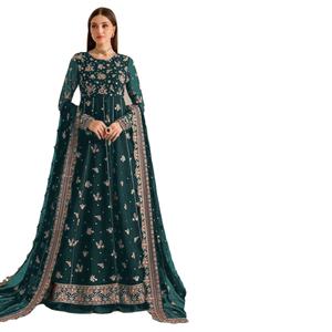 ชุดเดรสสำหรับงานดิวาลีชิ้นนี้สวมใส่สบายและระบายอากาศได้ดีมากที่สุดชุดยาวผ้าจอร์เจียพร้อมชุดเสื้อผ้า - Product Image 1