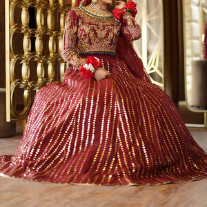 Robe de mariée royale personnalisée avec des broderies élégantes, robe de mariée pour la mariée, tenue de soirée élégante pour mariage - Product Image 5