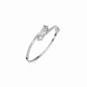 Brazalete de Diamantes Cultivados en Laboratorio Twin Star Nebula en Oro Blanco de 18K, Brazalete de Diamantes con 66 Piezas de Piedras de Diamante - Product Image 3
