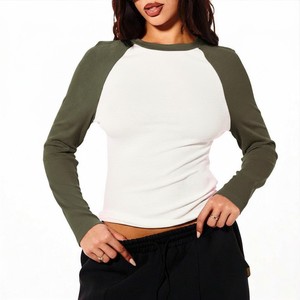 Trendy Custom Women's <b>Raglan</b> Sleeve Color Blocking T-Shirt O-Neck Long Sleeve Slim Fit Knitted Casual White And Sage Green Shirt - Product Image 3