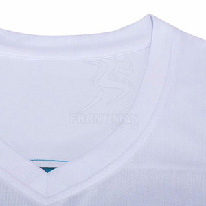 Uniforme de basketball pour adultes de haute qualité, respirant à l'avant, écologique, personnalisable avec le nom de l'équipe, 100 % polyester pour les sports d'équipe - Product Image 5