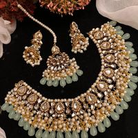 Collier ethnique de luxe en acier inoxydable plaqué or, style indien, avec perles, pour mariages et fiançailles, parure de mariée tendance