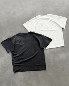 Camiseta de algodón 100% personalizada con estampado serigrafiado, corte holgado y extragrande, estilo boxy, lavado ácido y efecto desgastado por el sol. - Product Image 2