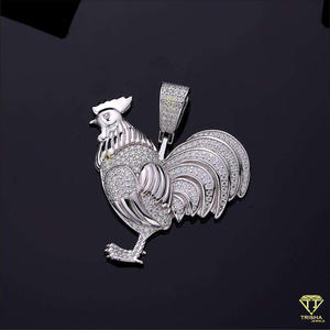 Colgante de Gallo Chapado en Rodio Hecho a Mano con Piedras de Moissanita Estilo Hip Hop de Animales de Granja para Regalo - Product Image 2