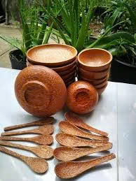 Manufacturer And Wholesaler Of Disposable Coconut Wood Bowls Classic Elegant Design Eco Friendly - Product Image 3