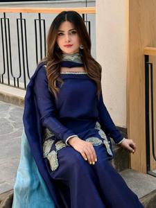 Presentamos el Nuevo Conjunto de Dupatta con Bordado Moderno de Primera Calidad para Mujer, Completamente Cosido, Salwar Kameez ZAIN EXPORTS - Product Image 5