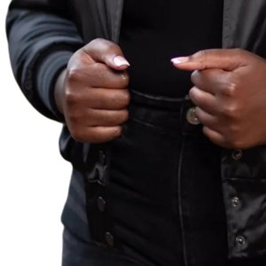 Chaqueta Bomber Negra Zeta Phi Beta para Mujer, Chaqueta Casual de Estilo Satinado con Letras Griegas Bordadas - Product Image 6