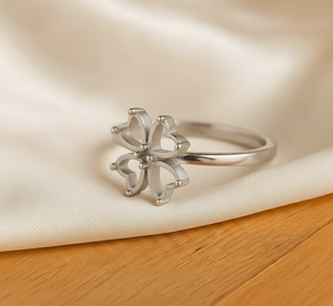 Nouvel Arrivage – Ensemble de Bagues Artisanales Éco-Responsables pour Femme en Argent Sterling 925 Plaqué Or 18K, Motif Trèfle avec Sertissage Cœur - Product Image 6