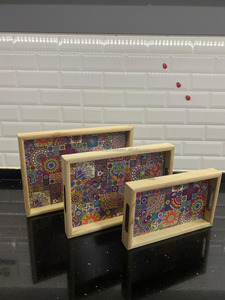 Bandeja de servicio artesanal de madera para ocasiones especiales bellamente elaborada en la India - Product Image 3