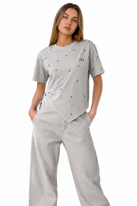 T-shirt asymétrique pour femme avec strass, col rond, style Y2K, personnalisable avec logo, 100 % coton, manches courtes - Product Image 4