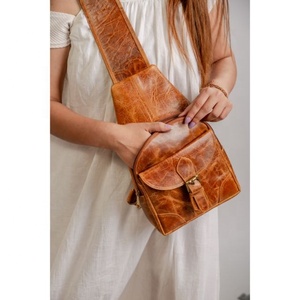 Bolsa de pecho de cuero unisex, bolso cruzado táctico de cuero para el pecho, de negocios y ocio, venta al por mayor de fábrica - Product Image 4