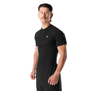 T-shirt de compression noir à manches courtes pour homme – Confortable, élégant, en coton premium, idéal pour la gym et le quotidien – Vente en gros - Product Image 2
