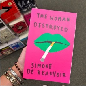 La Mujer Destruuida por Simone De Beauvoir, Libro de Bolsillo de Alta Calidad, Literatura Feminista, Ficción Psicológica, 256 Páginas - Product Image 1