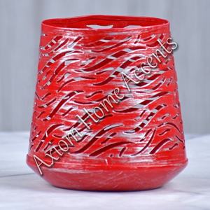 Portavelas hechos a mano con diseño elegante y acabado sofisticado para la decoración del hogar por Axiom Home Accents - Product Image 3