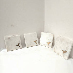 Sous-verres en marbre avec incrustation en laiton motif colibri, sous-verres à thé naturels pour sublimation et incrustation métallique, vente en gros personnalisée - Product Image 1