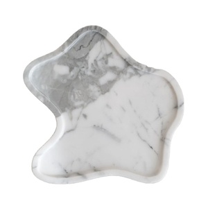 Plateau irrégulier en marbre blanc moderne, plateau de service design en pierre, plateau de présentation pour table basse, décoration d'intérieur, produit très vendu - Product Image 1