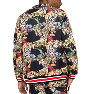 Conjuntos Deportivos Sublimados Ligeros y Cómodos para Hombre, 100% Algodón Original, Conjunto de 2 Piezas con Logotipo Personalizado OEM - Product Image 5