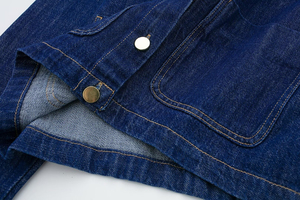 Chemisier en jean pour femme à manches longues, boutonné, coupe droite décontractée, bleu, avec poches avant, style veste, idéal pour l'été - Product Image 5